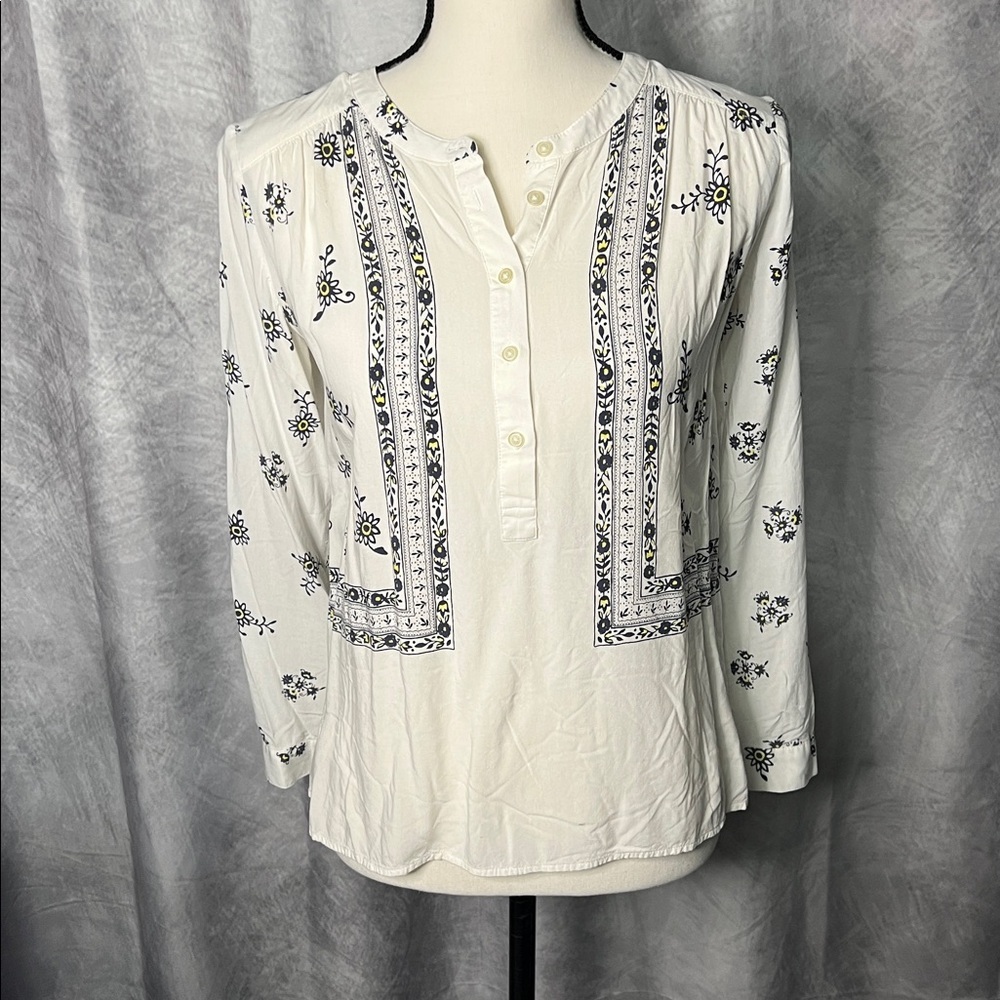 Ann Taylor LOFT Petites Floral Long Sleeved Blouse - XSP